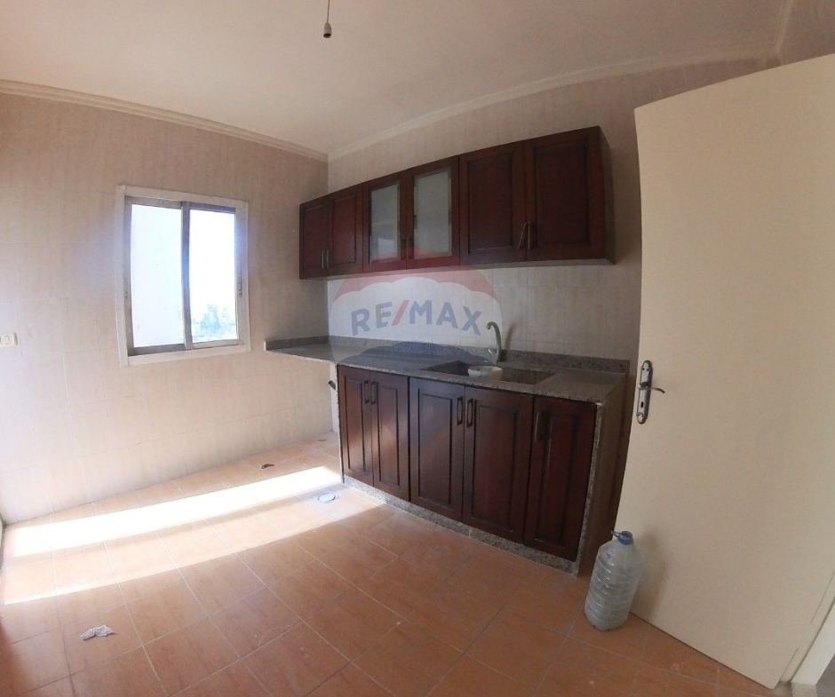 R9-2899 Apartment for Sale in Tripoli Near Azm University – 130 m², 12th Floor — Photo 2 of 6