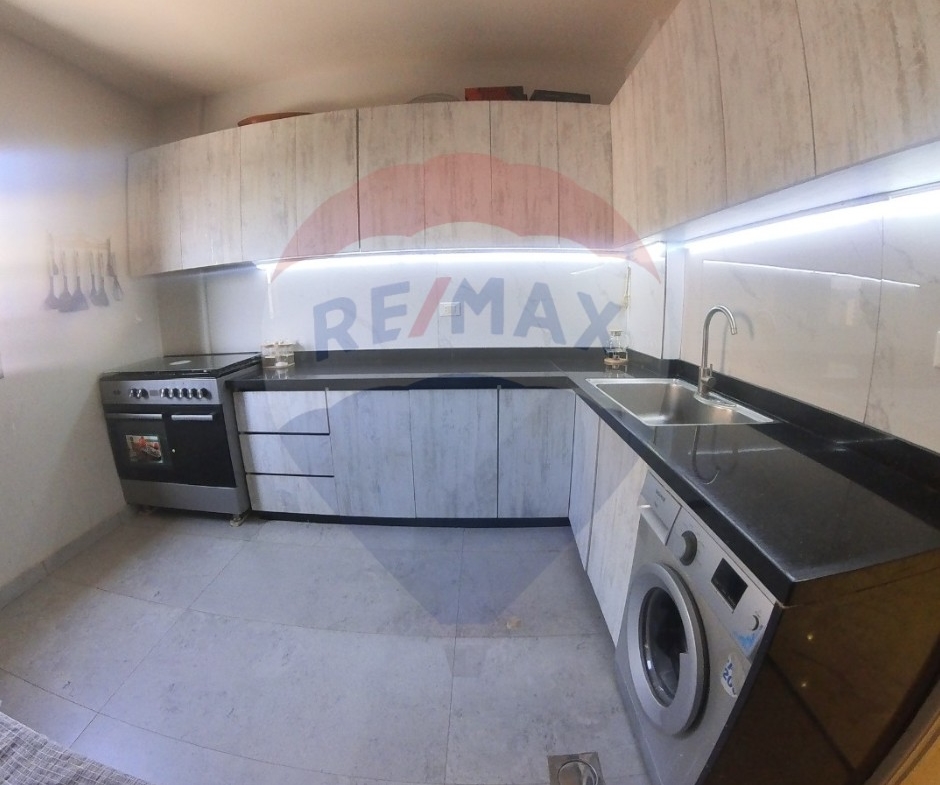 R9-2852 Apartment for Sale in Abou Samra – Sekeh Bayda Tripoli شقة للبيع في أبو سمرا سكة بيضا طرابلس (100 m²) — Photo 2 of 9