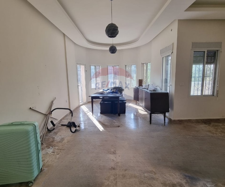 R9-2879 Apartment for Sale in Rasmaska Talet Naji , Koura  – 170 m² with Terrace & Garden — Photo 3 of 13