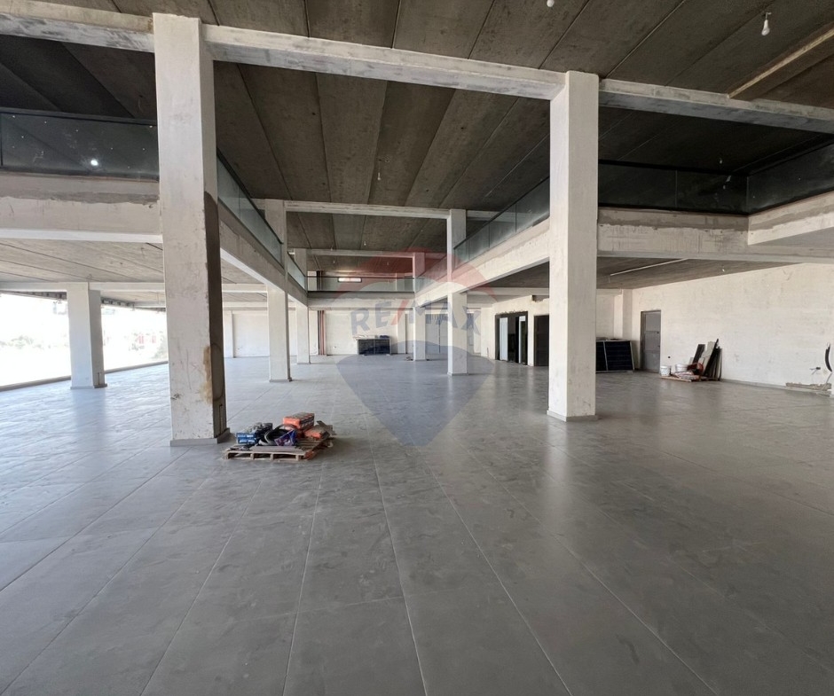 R9-2904 Whole Building for Sale in Qalamoun Highway – 1700 m², 4 Floors, 3 Facades — Photo 3 of 4