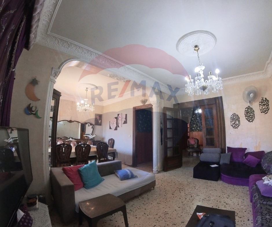 R9-2853 Central Apartment for Sale – Mina, Tripoli — Photo 3 of 8