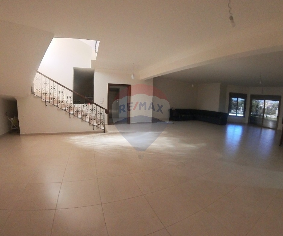 R9-2870 Villa for Rent in Nakhleh – 4 Floors with Jamalon & Master Rooms — الصورة 4 من 25