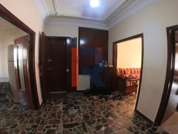 R9-2896 Apartment for Sale in Abou Samra Tripoli – 200 m², 3rd Floor with Laundry Room — Photo 4 of 7