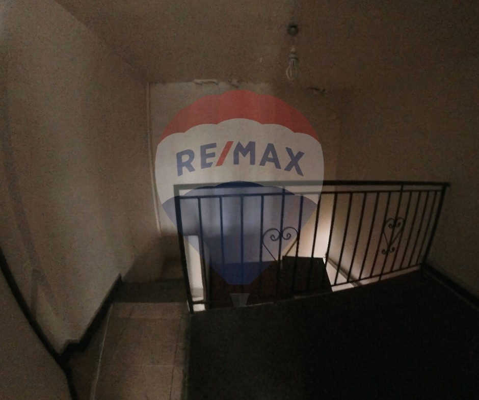 R9-2908 Shop for Rent in Nakabet El Ateba Tripoli – 62 m², Two Floors, Wide Facade — الصورة 4 من 5
