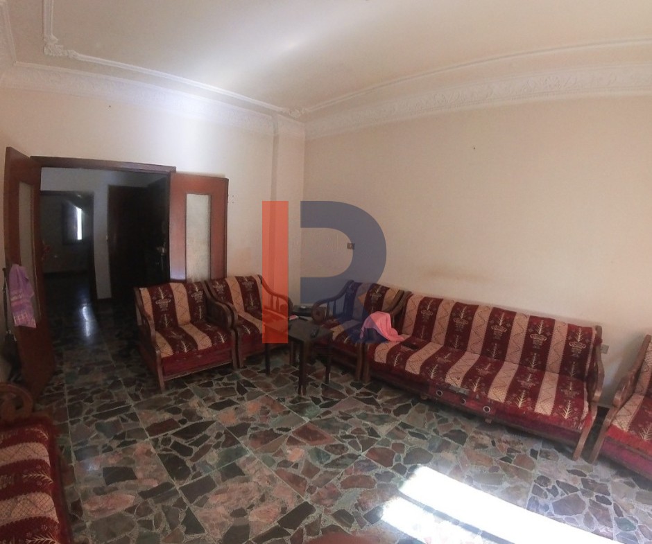 R9-2896 Apartment for Sale in Abou Samra Tripoli – 200 m², 3rd Floor with Laundry Room — Photo 5 of 7