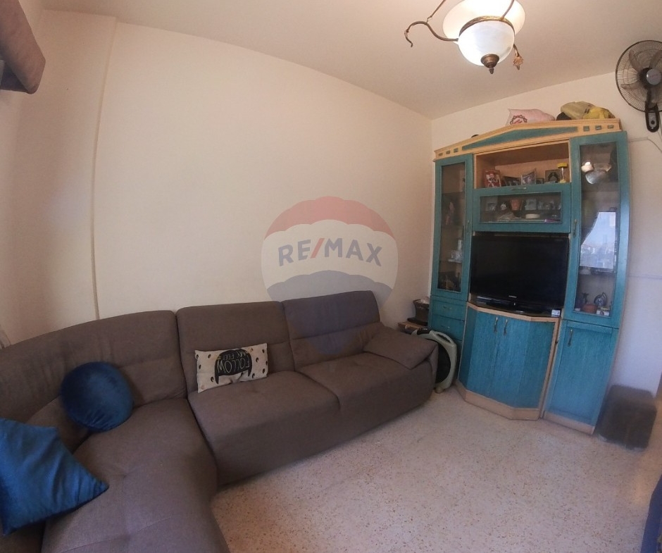 R9-2847 Apartment for Sale in Nakhleh – 120 m² on 2nd Floor — الصورة 5 من 9