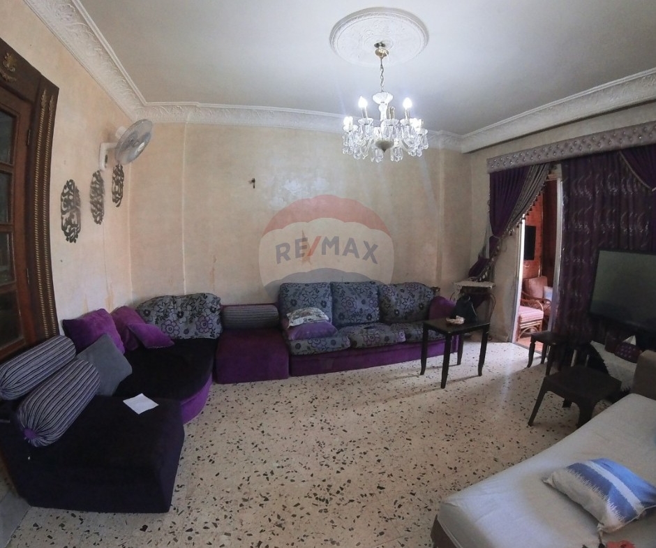 R9-2853 Central Apartment for Sale – Mina, Tripoli — Photo 7 of 8