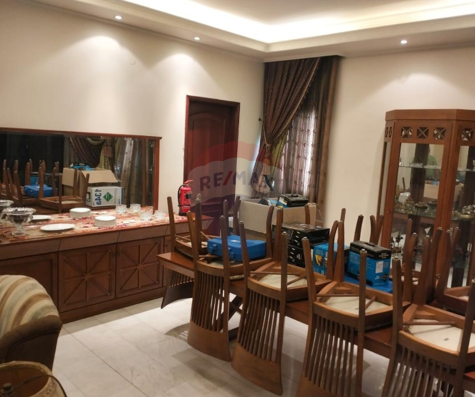 R9-2855 Furnished Apartment for Sale in Bir Hassan – 240 m² — الصورة 7 من 12