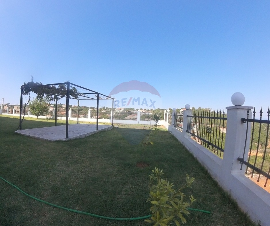 R9-2870 Villa for Rent in Nakhleh – 4 Floors with Jamalon & Master Rooms — الصورة 8 من 25