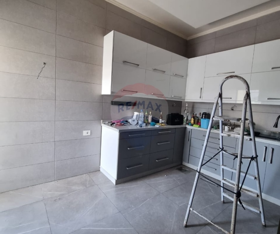 R9-2879 Apartment for Sale in Rasmaska Talet Naji , Koura  – 170 m² with Terrace & Garden — Photo 8 of 13