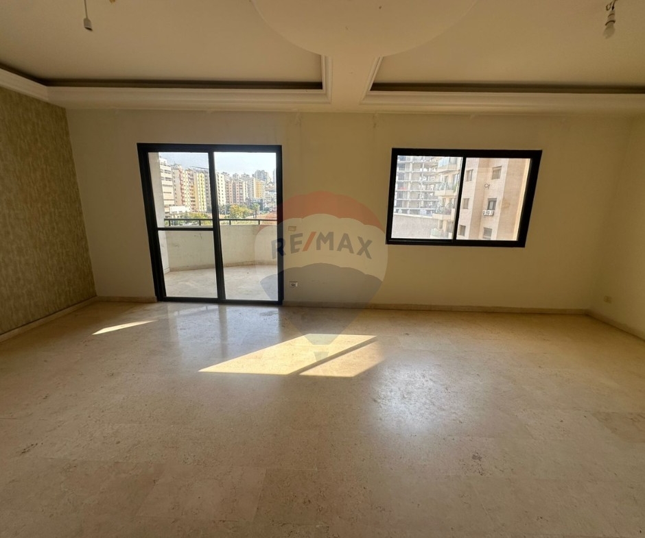 R9-2864 Apartment for Sale in Abou Samra – 150 m² Near Jinan University — الصورة 9 من 11