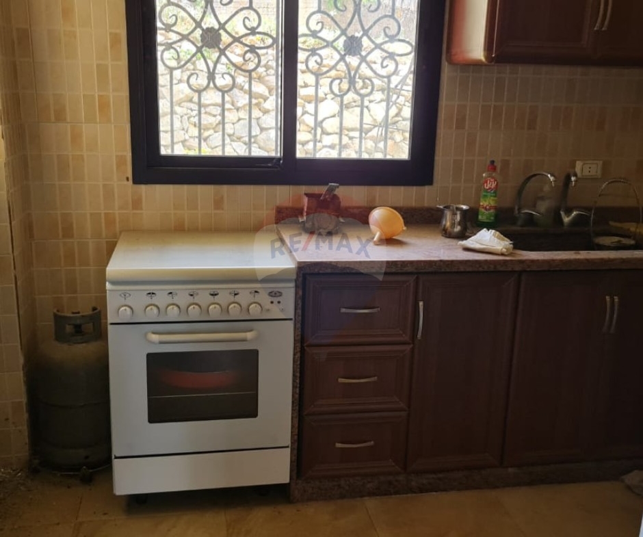R9-3026 Apartment for Sale in Bikaasefrine Danniyeh – 130 m², Terrace, Garden — الصورة 2 من 13