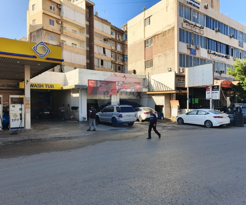 R9-2957 Commercial Land for Sale in Saida – Gas Station, Shops, Warehouse, Car Wash, Main Road — الصورة 2 من 2