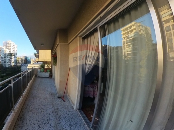 R9-2915 Apartment for Sale in Maarad Tripoli – 320 m², 3rd Floor — الصورة 2 من 10