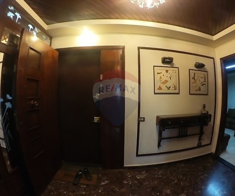 R9-2968 Apartment for Sale in Miten Tripoli – 330 m², 2nd Floor, 4 Bedrooms, Maid Room — Photo 2 of 14