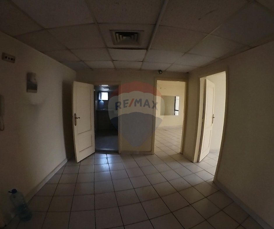 R9-2978 Office Space for Sale in Tal Tripoli – 70 m², 4th Floor, 2 Rooms — Photo 2 of 6