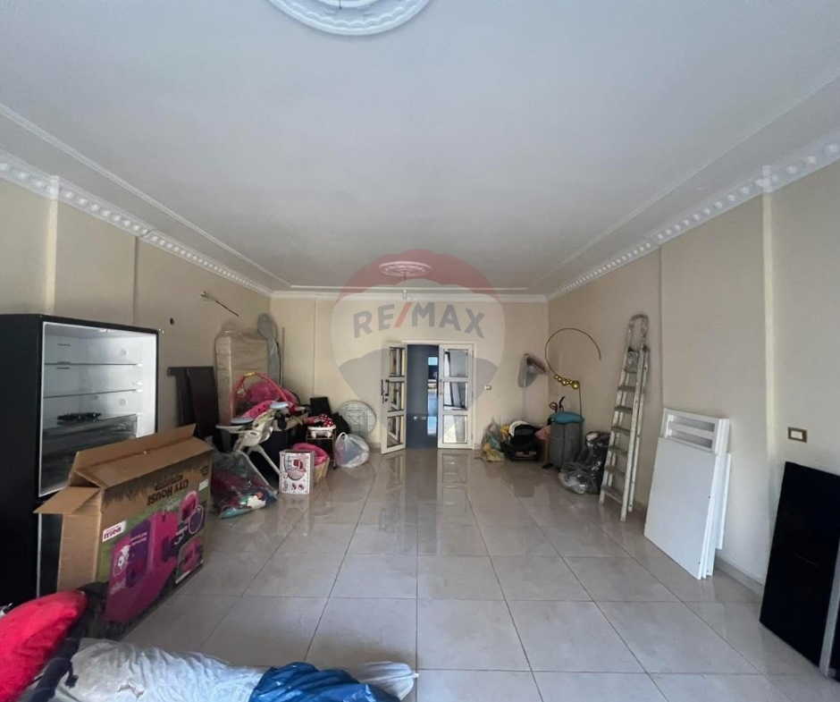 R9-3000 Apartment for Sale in Abou Samra – Ojaza Street, Tripoli — الصورة 3 من 9