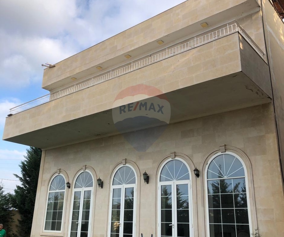 R9-3011 Villa for Sale in Nakhleh Koura – 450 m² Built, 860 m² Land, 5 Floors — الصورة 2 من 6