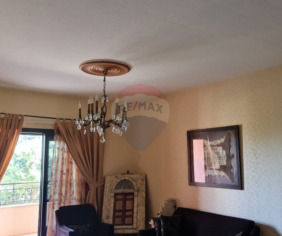 R9-3026 Apartment for Sale in Bikaasefrine Danniyeh – 130 m², Terrace, Garden — الصورة 3 من 13