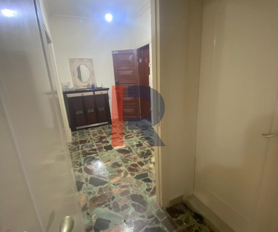 R9-3036 Apartment 165m for Sale on Al Haram Street, Abu Samra – Tripoli  – شقة 165م للبيع في شارع الهرم، أبو سمرا طرابلس — Photo 3 of 14