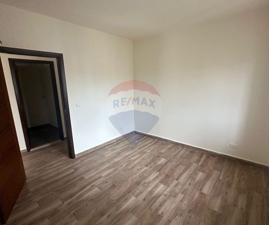 R9-2945 Apartment for Sale in Dam Wel Farez Tripoli – 132 m² + 50 m² Terrace, 9th Floor — Photo 3 of 9
