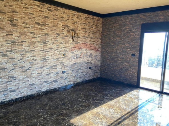 R9-2956 Apartment for Sale in Darb Ashtar Koura – 130 m², 1st Floor, 3 Bedrooms — الصورة 3 من 6