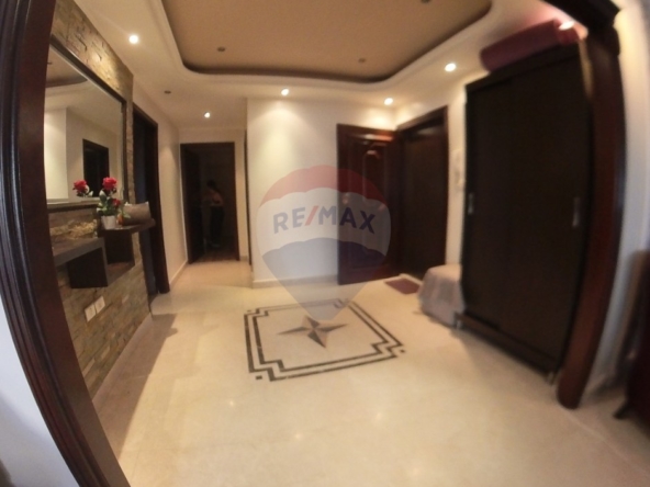 R9-2960 Apartment for Sale in Jamil Adra Tripoli – 210 m², 4th Floor — الصورة 3 من 15