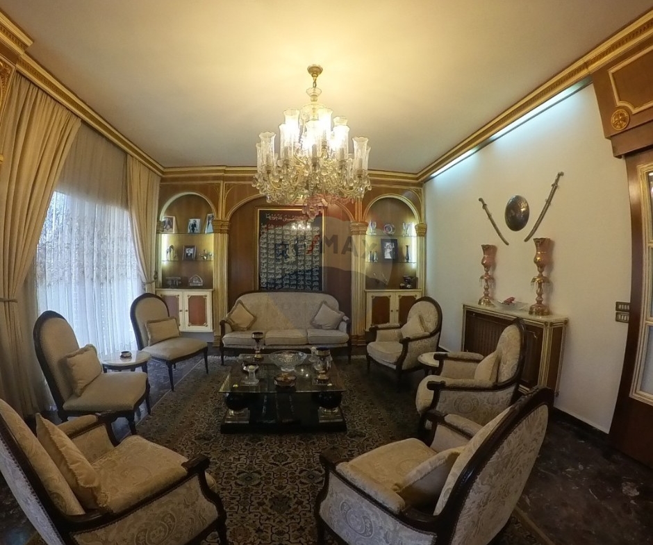R9-2968 Apartment for Sale in Miten Tripoli – 330 m², 2nd Floor, 4 Bedrooms, Maid Room — Photo 3 of 14
