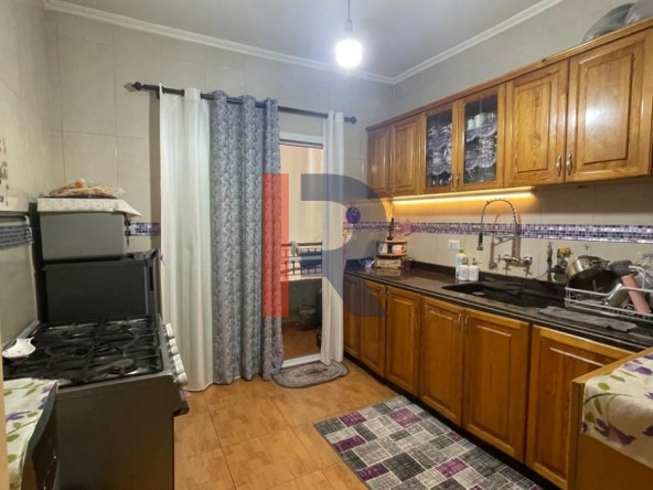 R9-2973 Apartment for Sale in Abou Samra Tripoli – 140 m², 5th Floor, 3 Bedrooms — Photo 3 of 9