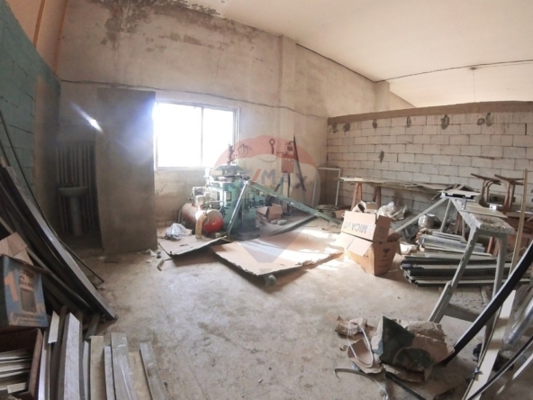R9-2967 Shop for Rent in Mina Tripoli – 40 m², Near Train Station, 1 Facade — الصورة 4 من 6