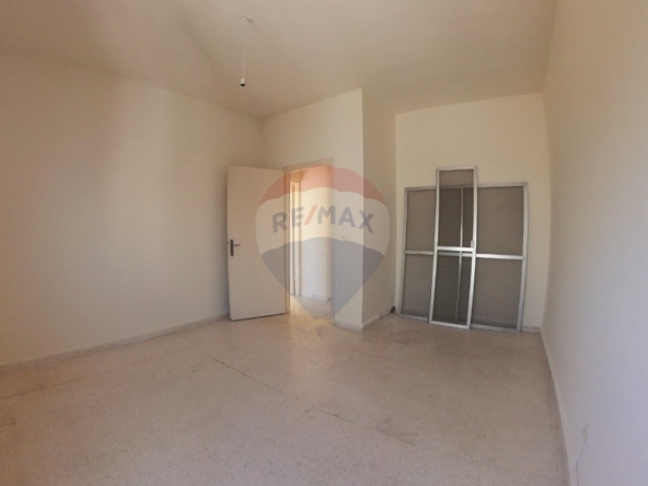 R9-2920 Family Apartment for Rent – Batroumine, Koura (140 m²)شقة عائلية للإيجار – بترومين الكورة (140 م²) — Photo 5 of 8