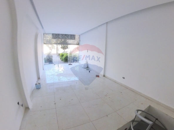R9-3015 Shop for Sale in Abou Samra Al Manar Tripoli – 90 m², 3 Floors — Photo 4 of 7