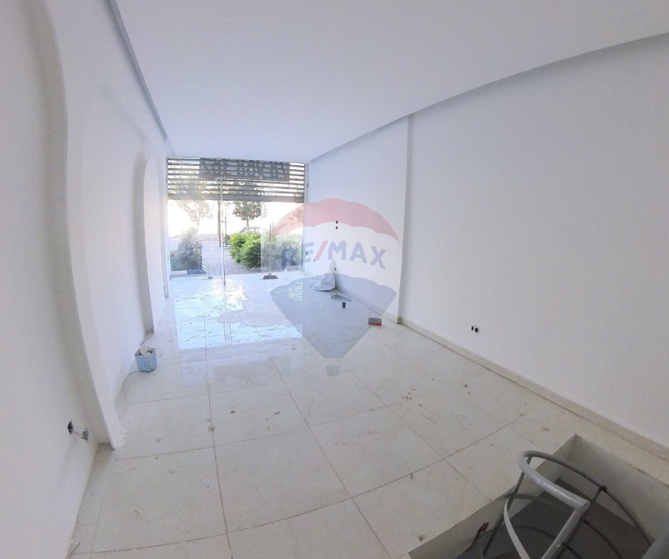 R9-3015 Shop for Sale in Abou Samra Al Manar Tripoli – 90 m², 3 Floors — Photo 4 of 7