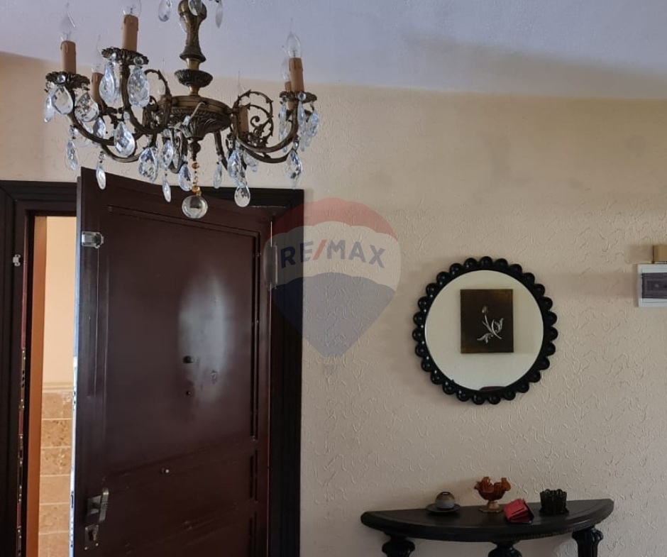 R9-3026 Apartment for Sale in Bikaasefrine Danniyeh – 130 m², Terrace, Garden — الصورة 4 من 13