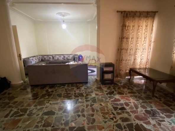 R9-3036 Apartment 165m for Sale on Al Haram Street, Abu Samra – Tripoli  – شقة 165م للبيع في شارع الهرم، أبو سمرا طرابلس — Photo 4 of 14