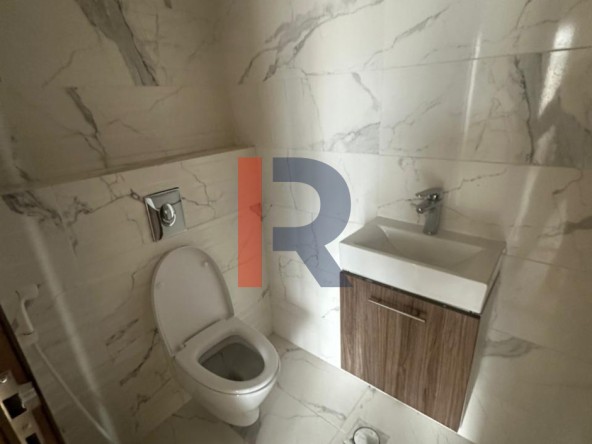 R9-2945 Apartment for Sale in Dam Wel Farez Tripoli – 132 m² + 50 m² Terrace, 9th Floor — Photo 5 of 9