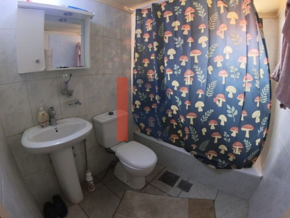 R9-2951 Apartment for Sale in Btouratij Koura – 120 m², 2nd Floor, Solar System — الصورة 5 من 9