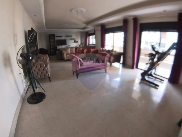R9-2960 Apartment for Sale in Jamil Adra Tripoli – 210 m², 4th Floor — الصورة 5 من 15