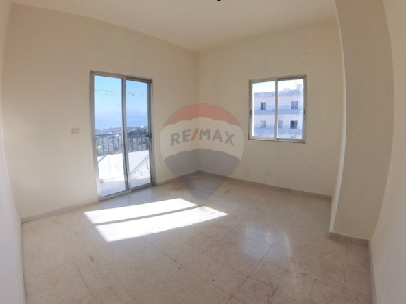 R9-2920 Family Apartment for Rent – Batroumine, Koura (140 m²)شقة عائلية للإيجار – بترومين الكورة (140 م²) — Photo 4 of 8