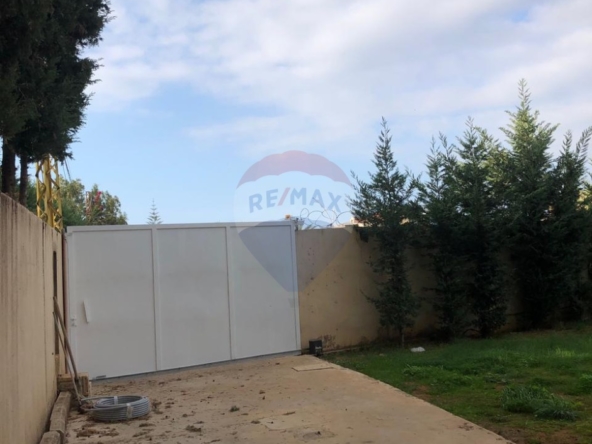 R9-3011 Villa for Sale in Nakhleh Koura – 450 m² Built, 860 m² Land, 5 Floors — الصورة 5 من 6