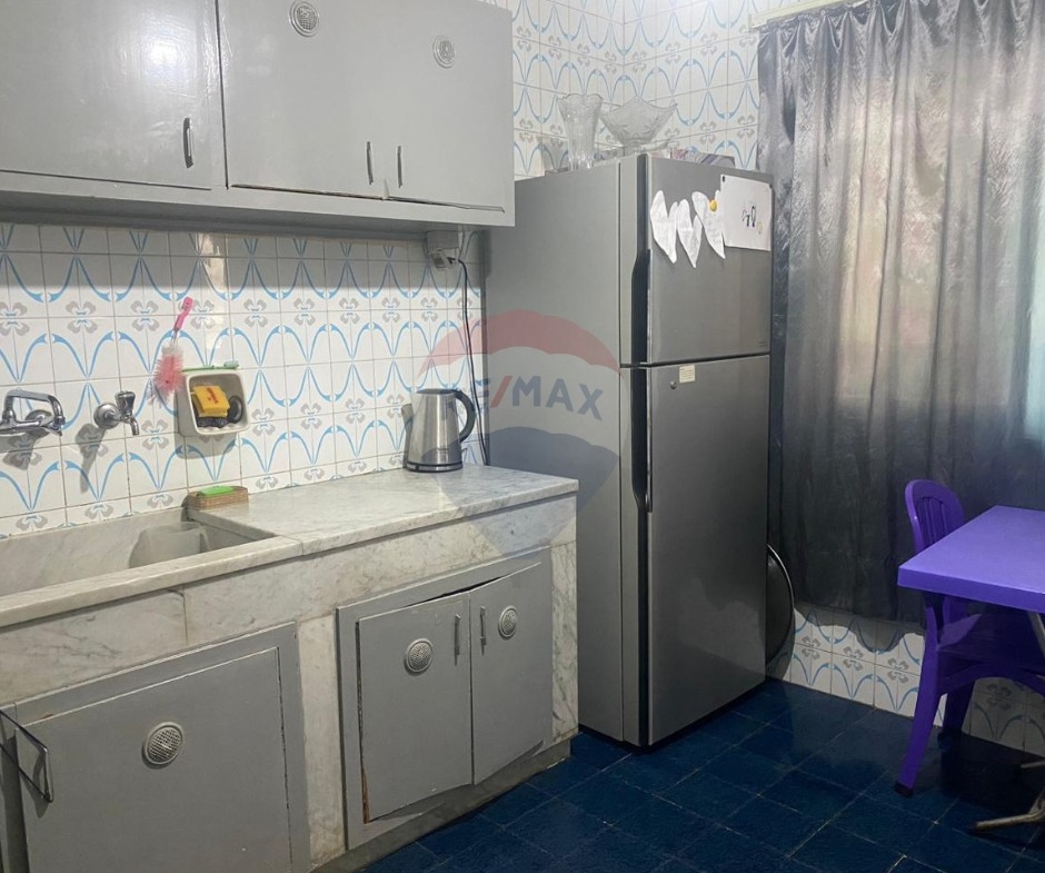 R9-3036 Apartment 165m for Sale on Al Haram Street, Abu Samra – Tripoli  – شقة 165م للبيع في شارع الهرم، أبو سمرا طرابلس — Photo 5 of 14