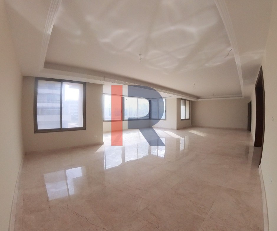 R9-2944 Apartment for Sale in Zone D Dam Wel Farez Tripoli – 242 m², 1st Floor, Prestigious Zone — الصورة 6 من 9