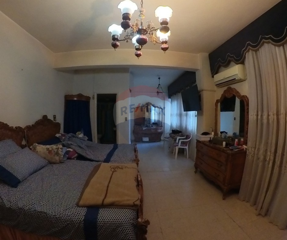 R9-2915 Apartment for Sale in Maarad Tripoli – 320 m², 3rd Floor — الصورة 7 من 10