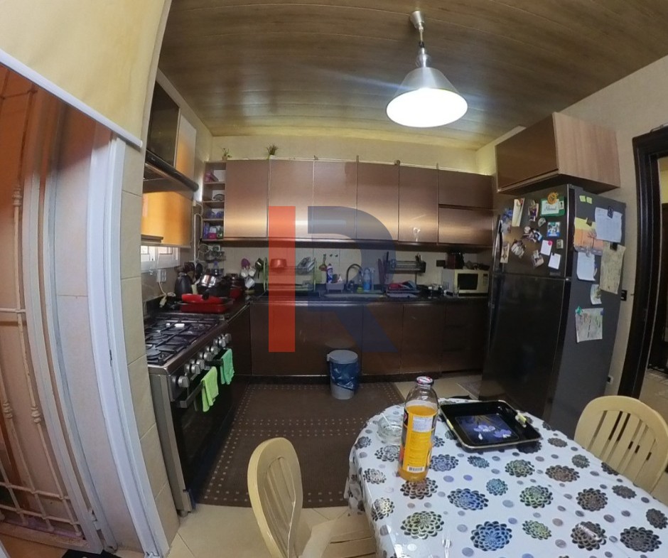 R9-2964 Apartment for Sale in Btouratij Koura – 160 m², 1st Floor, 3 Bedrooms, Parking — الصورة 7 من 14