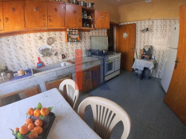 R9-2996 Apartment for Sale in Abou Samra Mawlawi Roundabout Tripoli – 200 m², Top Floor — الصورة 5 من 11