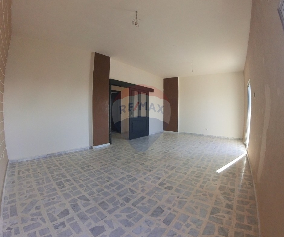 R9-2920 Family Apartment for Rent – Batroumine, Koura (140 m²)شقة عائلية للإيجار – بترومين الكورة (140 م²) — Photo 2 of 8