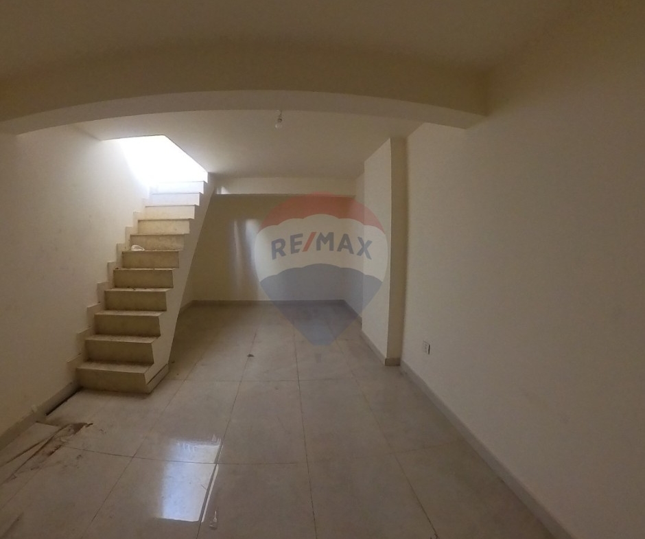 R9-2942 Shop for Sale in Dam Wel Farez Tripoli – 3 Floors, Near Sah Seh — الصورة 8 من 8