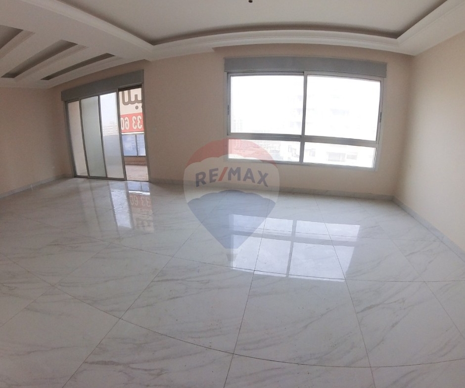 R9-2966 Apartment for Sale in Boulevard Tripoli – 200 m², 3+1 Bedrooms, 3 Bathrooms, Prime Location — الصورة 9 من 10