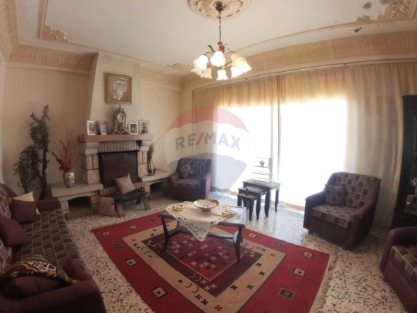 R9-2996 Apartment for Sale in Abou Samra Mawlawi Roundabout Tripoli – 200 m², Top Floor — الصورة 3 من 11