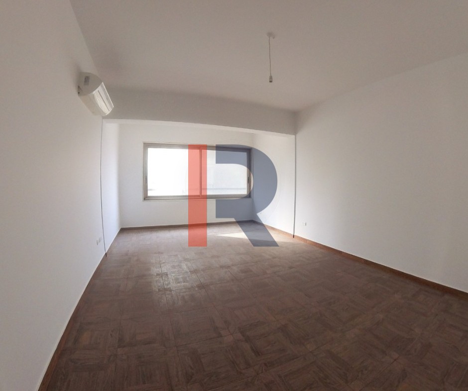 R9-2944 Apartment for Sale in Zone D Dam Wel Farez Tripoli – 242 m², 1st Floor, Prestigious Zone — الصورة 9 من 9